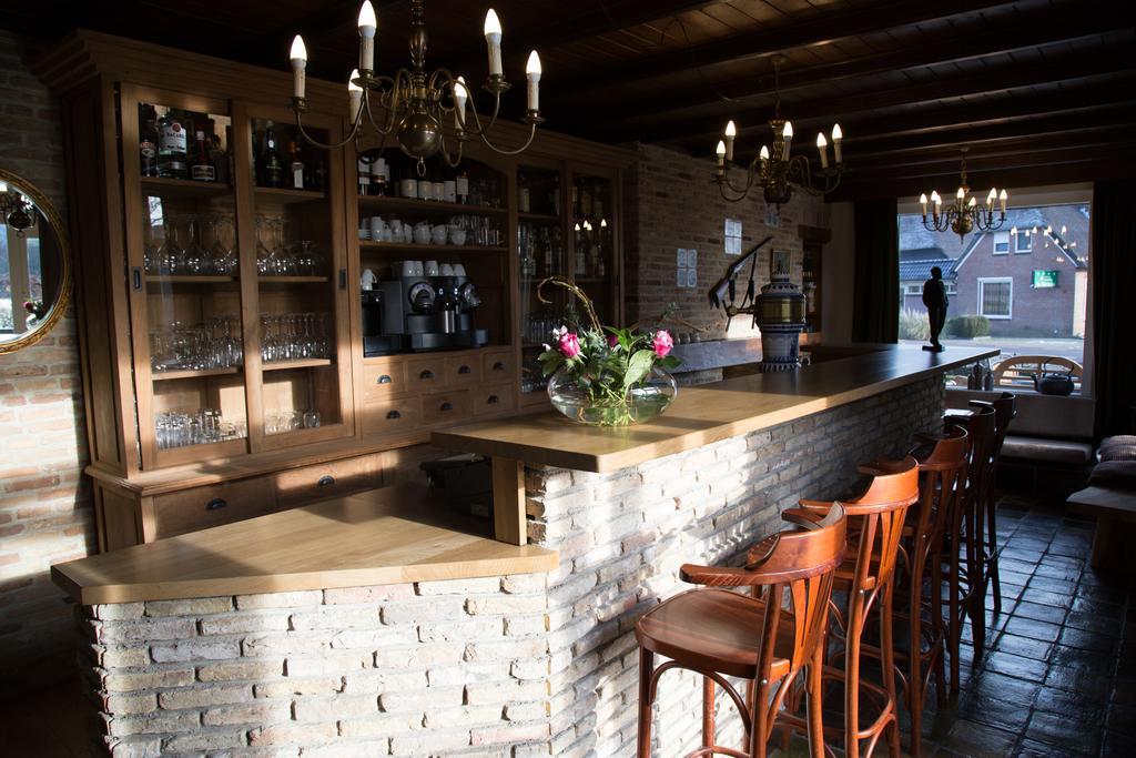 De Dames Van De Jonge Hotel Restaurant Giethoorn Exterior photo